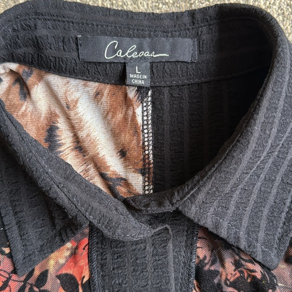 CALESSA BLACK LEOPARD ASYMMETRICAL BUTTON DOWN TOP w/COLLAR-ROLLABLE SLEEVES SzL - Picture 6 of 14